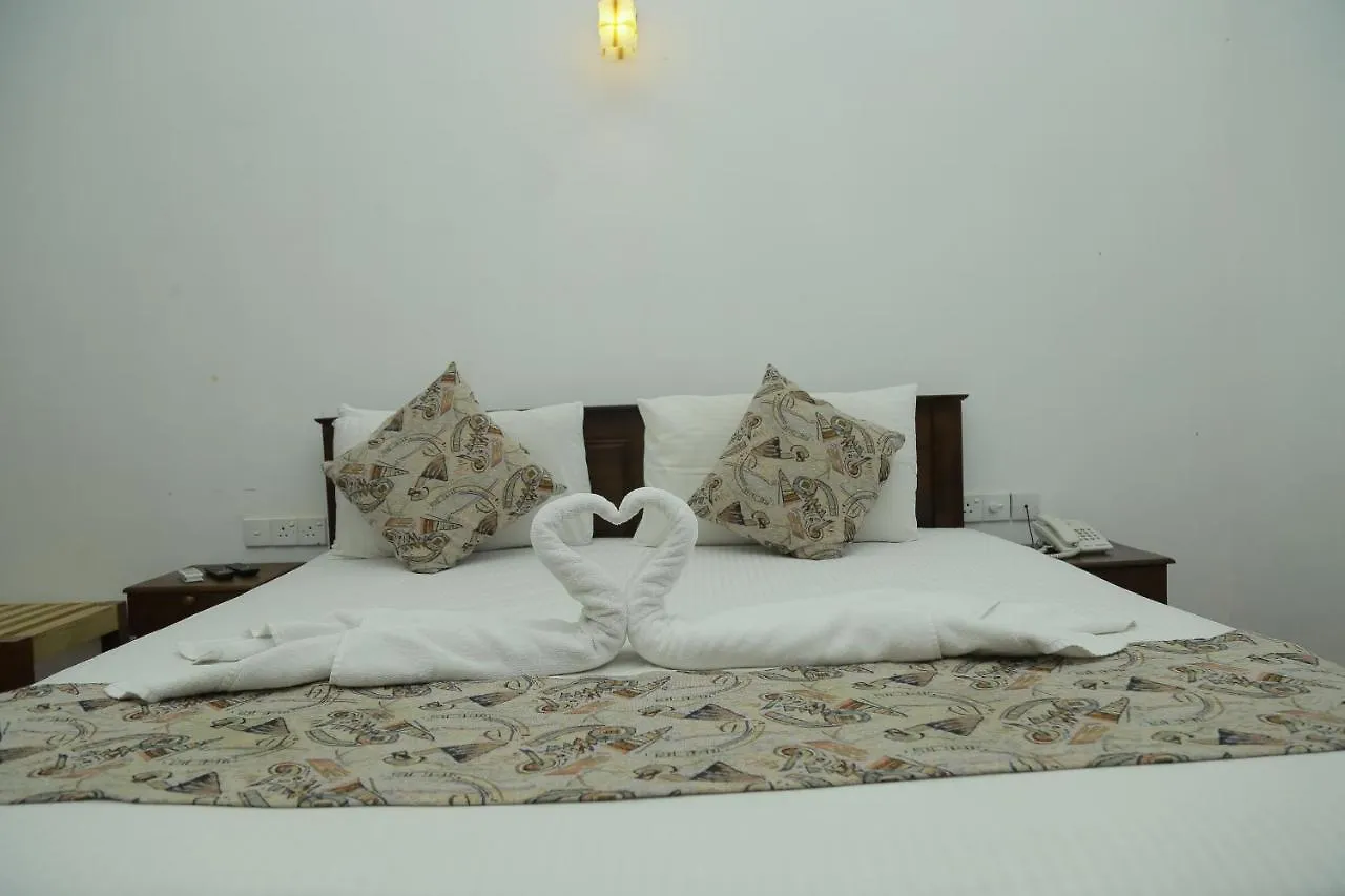 Hotel Achivina 캔디